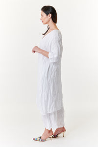 Amici for Baci, Organic Linen, crinkled 3/4 sleeve v-neck midi dress- Italian Designer Collection-Midi Dress