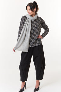 Kier & J, Cashmere long scarf in heather gray-Scarves