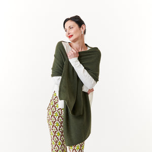 Kier & J, Cashmere long scarf in Olive-Fine Knitwear