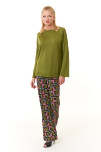 -New TopsMaliparmi, superfine Wool, Bateau Neck Sweater- Italian Designer Collection