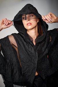 Kozan, Parachute Fabric, Aven Hooded Jacket in Black Crush-