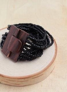 Bali Queen Beaded strands bracelet in black-