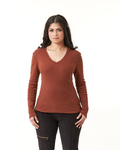 -EssentialsXCVI Wearables, organic cotton long sleeve v neck tee in rust