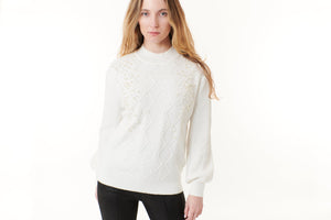 Cezele, pearls bejeweled sweater in white diamond knit-