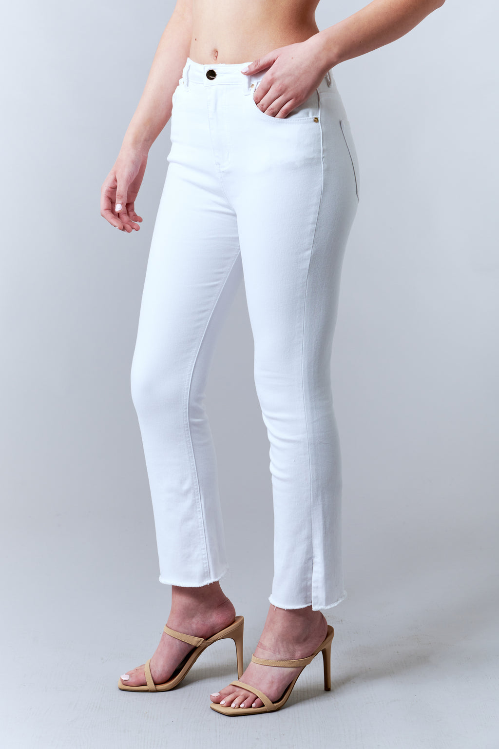 Tractr Jeans Tractr Jeans, Denim, high rise crop flare in white ...