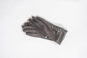 faux suede touchscreen ladies gloves with buttons in charcoal-